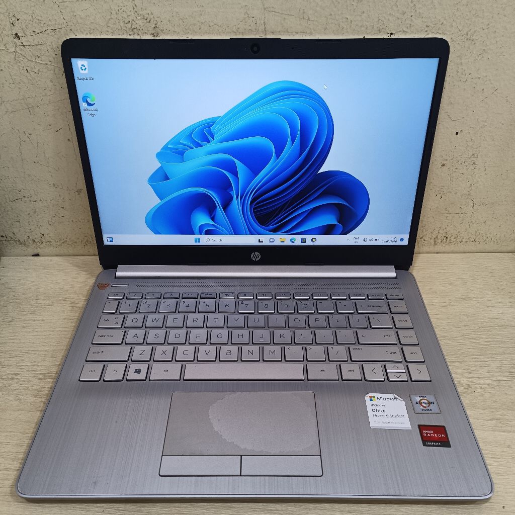 HP 14s dk1507AU (2023) AMD athlon silver 3050U Ram 4/512 SSD (78XOL)