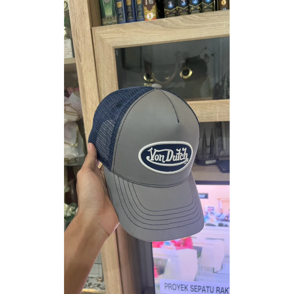 topi vondutch