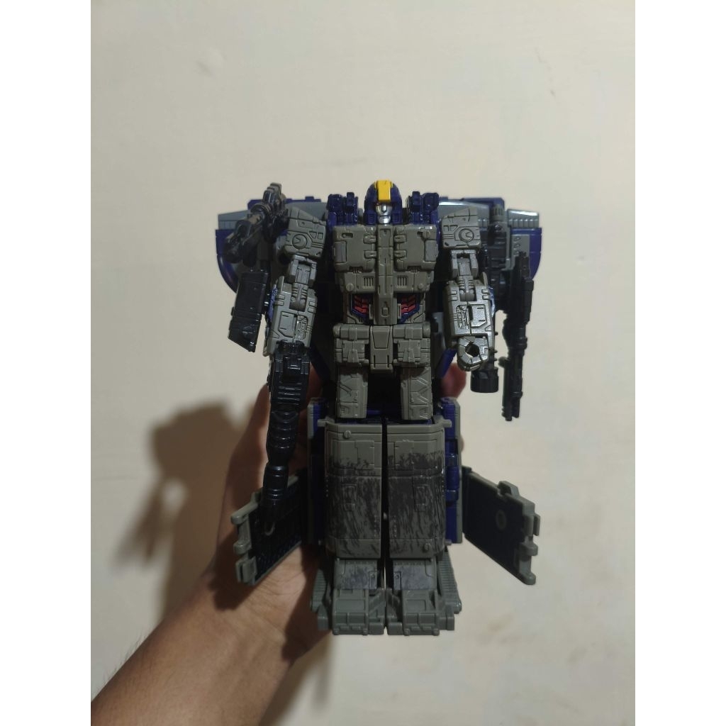 Astrotrain WFC Earthrise Transformers