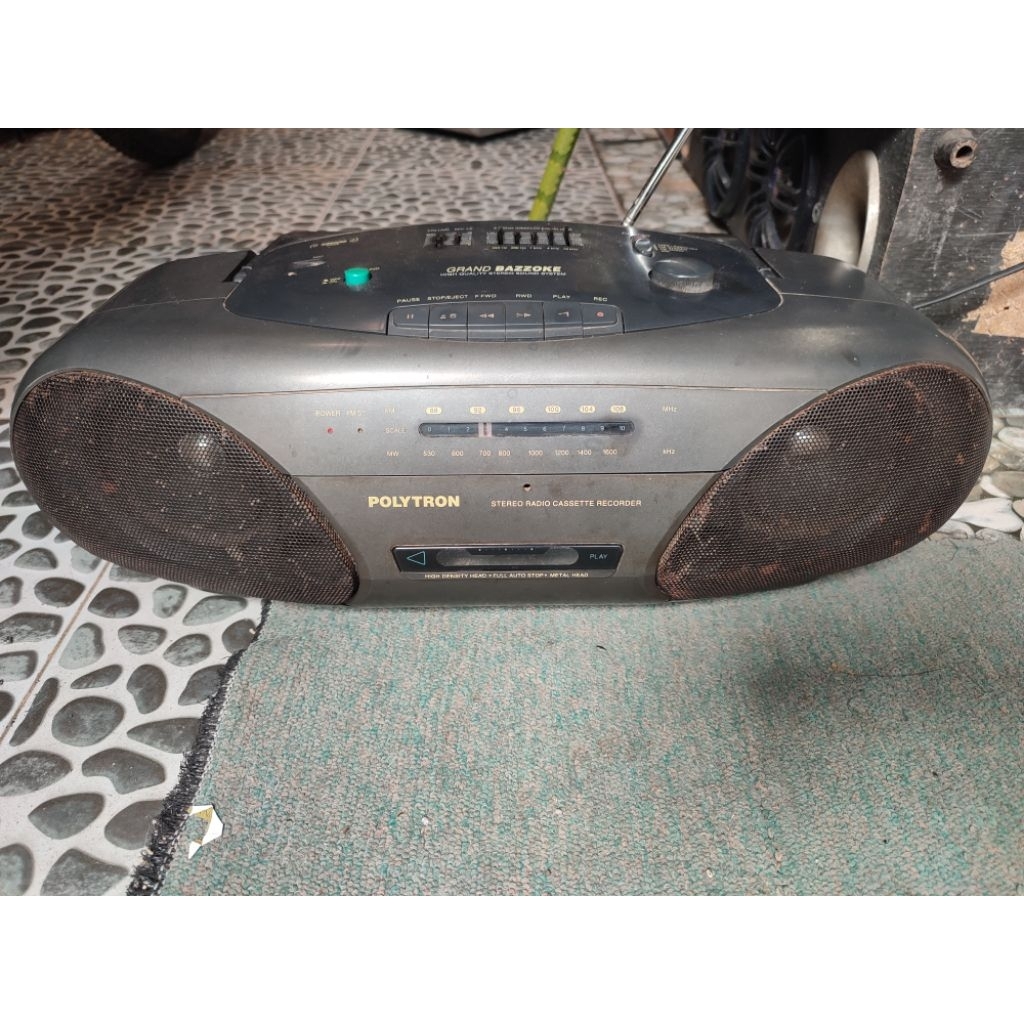 radio Polytron kapsul