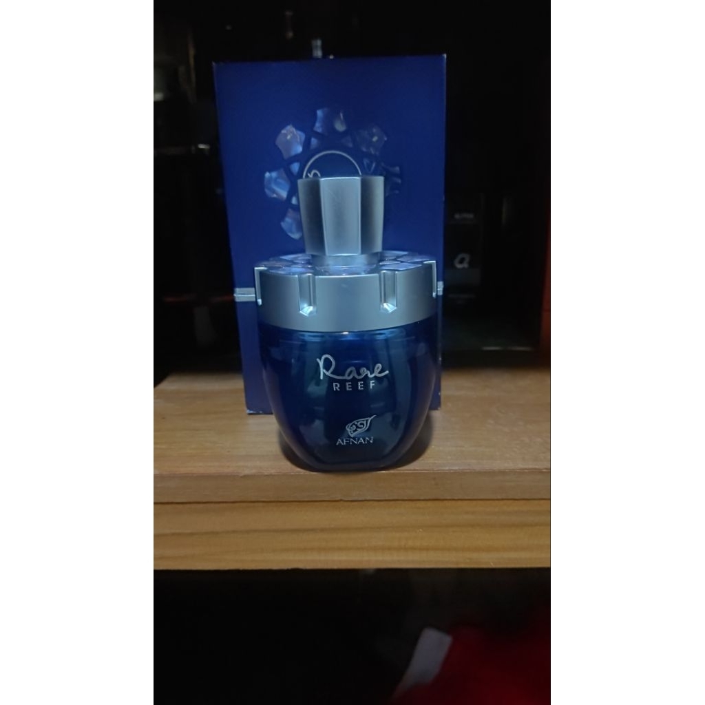 PRELOVED rare reef