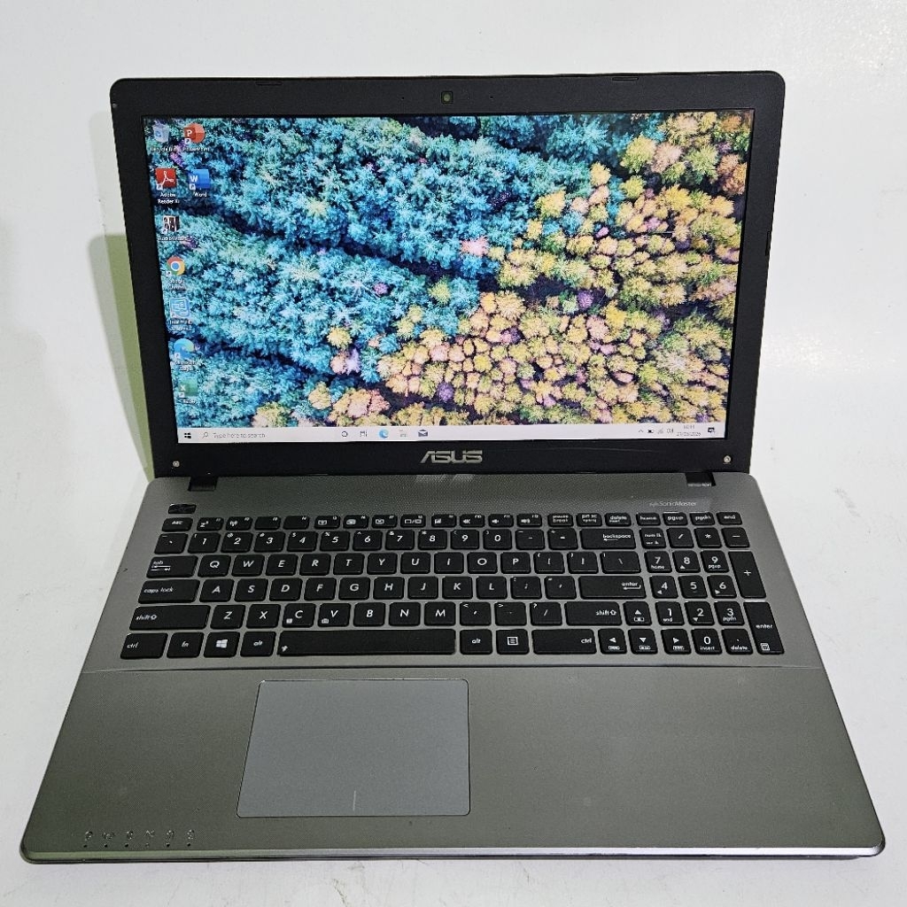 Laptop Asus X550 - layar 15,6 inc - Core i7 - Dual Vga Nvidia GeForce GT 740M