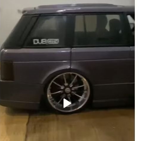 jada toys rangerover dub city euro spec skala 1/24