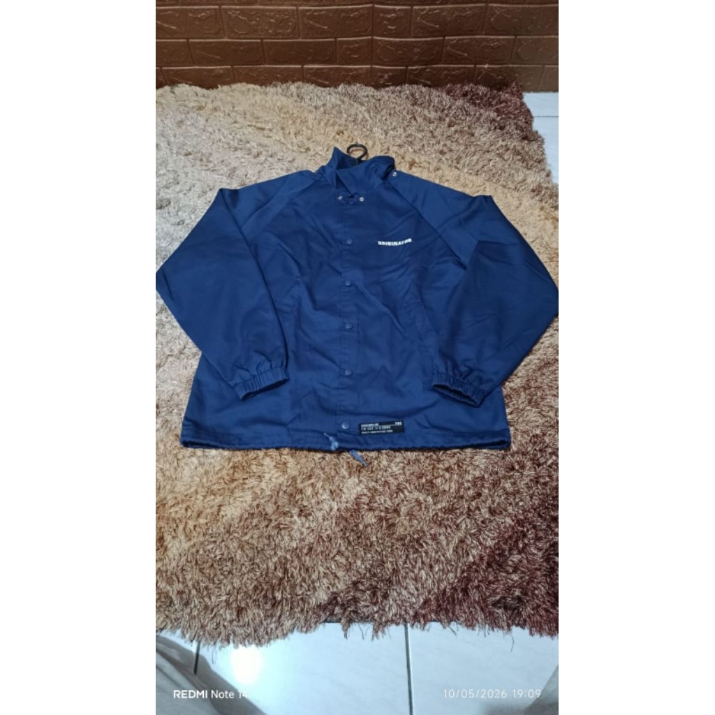 jacket banana factory preloved