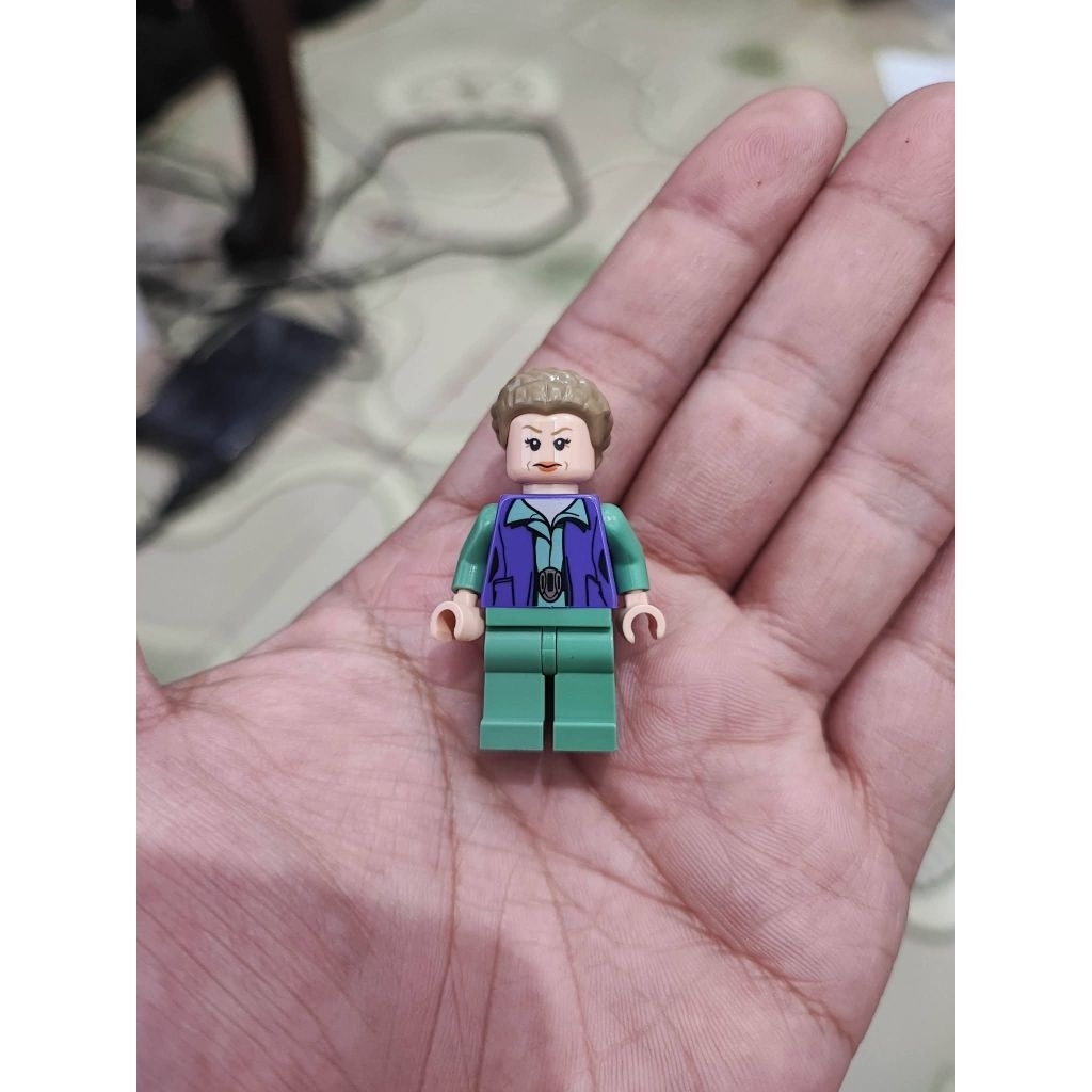 Lego minifigure original 6