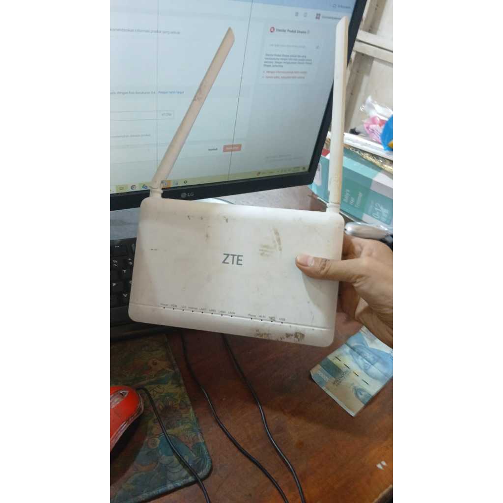 ONT GPON ZTE F660 V8 Plus Rusak Non Adaftor Modem Zte Rusak