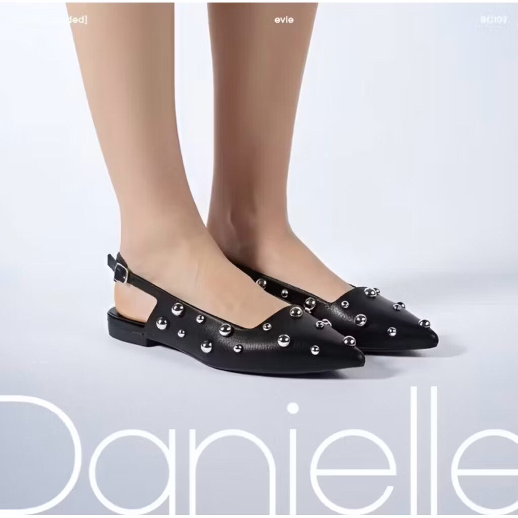 Preloved Danielle