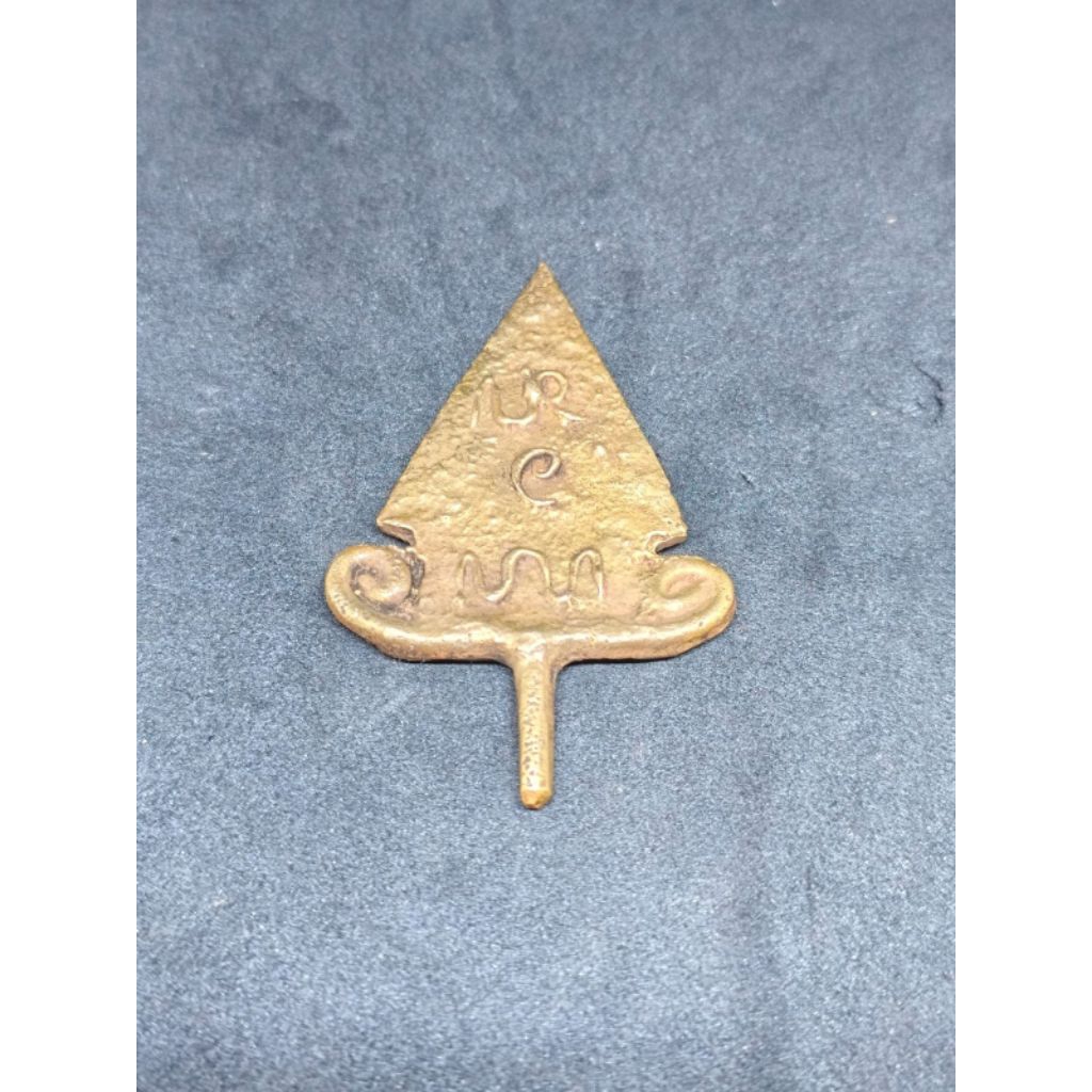 kelir wayang kuning