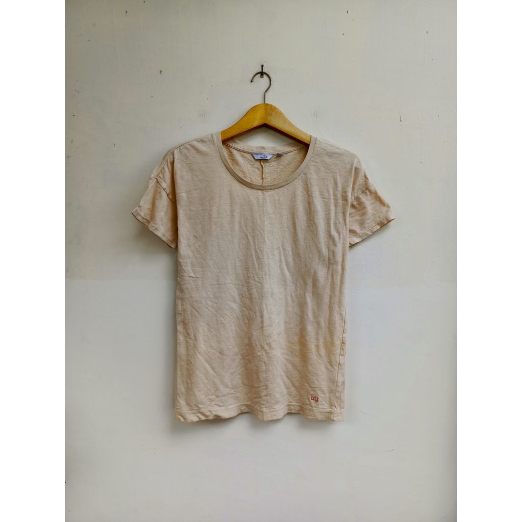Kaos uniqlo undercover