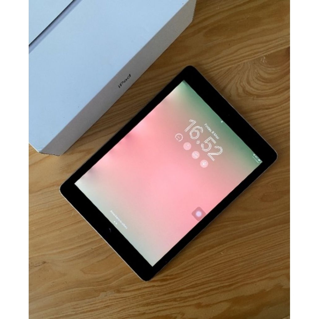 iPad Generasi 6 32GB WIFI Only iPad Second iPad Bekas Original