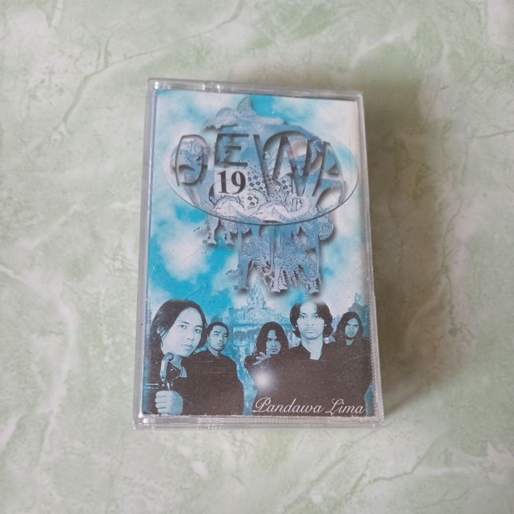 Kaset Dewa 19 Pandawa Lima/1996 aquarius musikindo