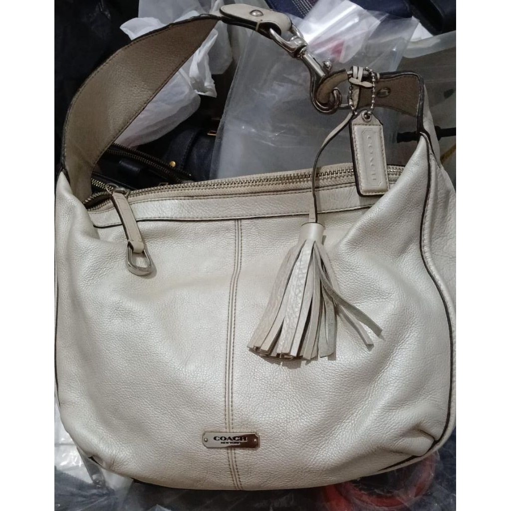 Coach Hobo Vintage Pearl Leather