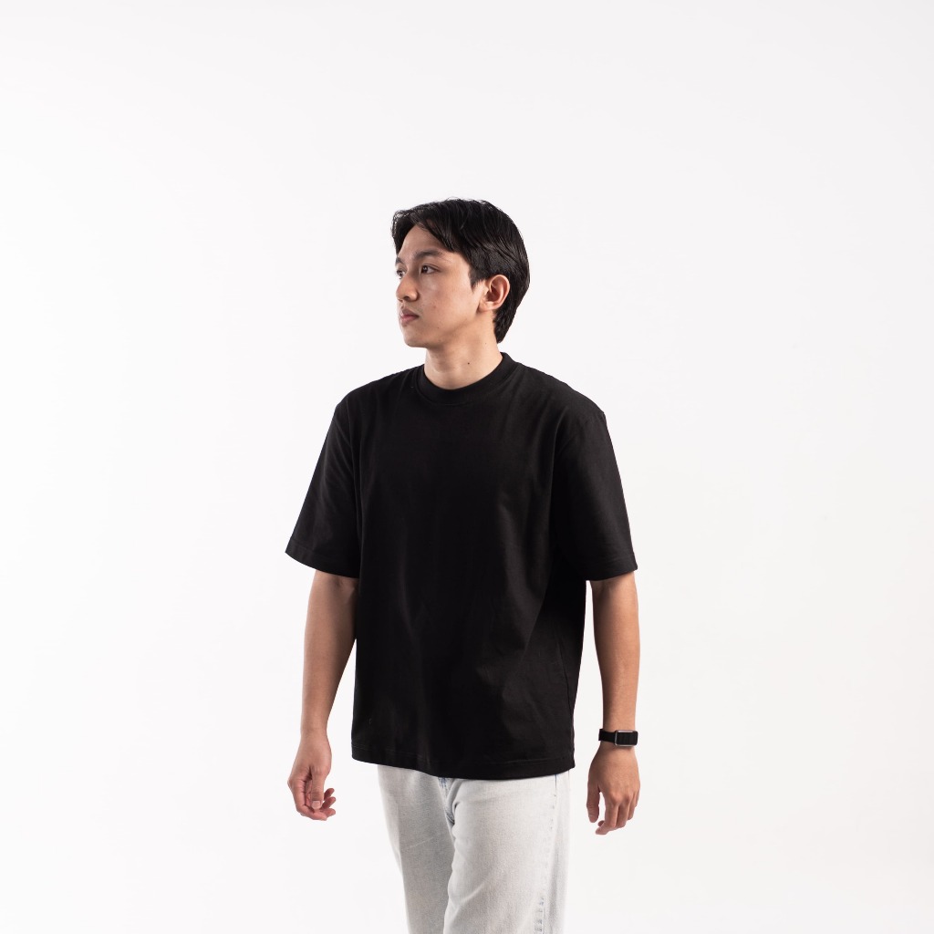 Lunyx Studio - Cotton Rocky T-shirt polos Oversize Hitam