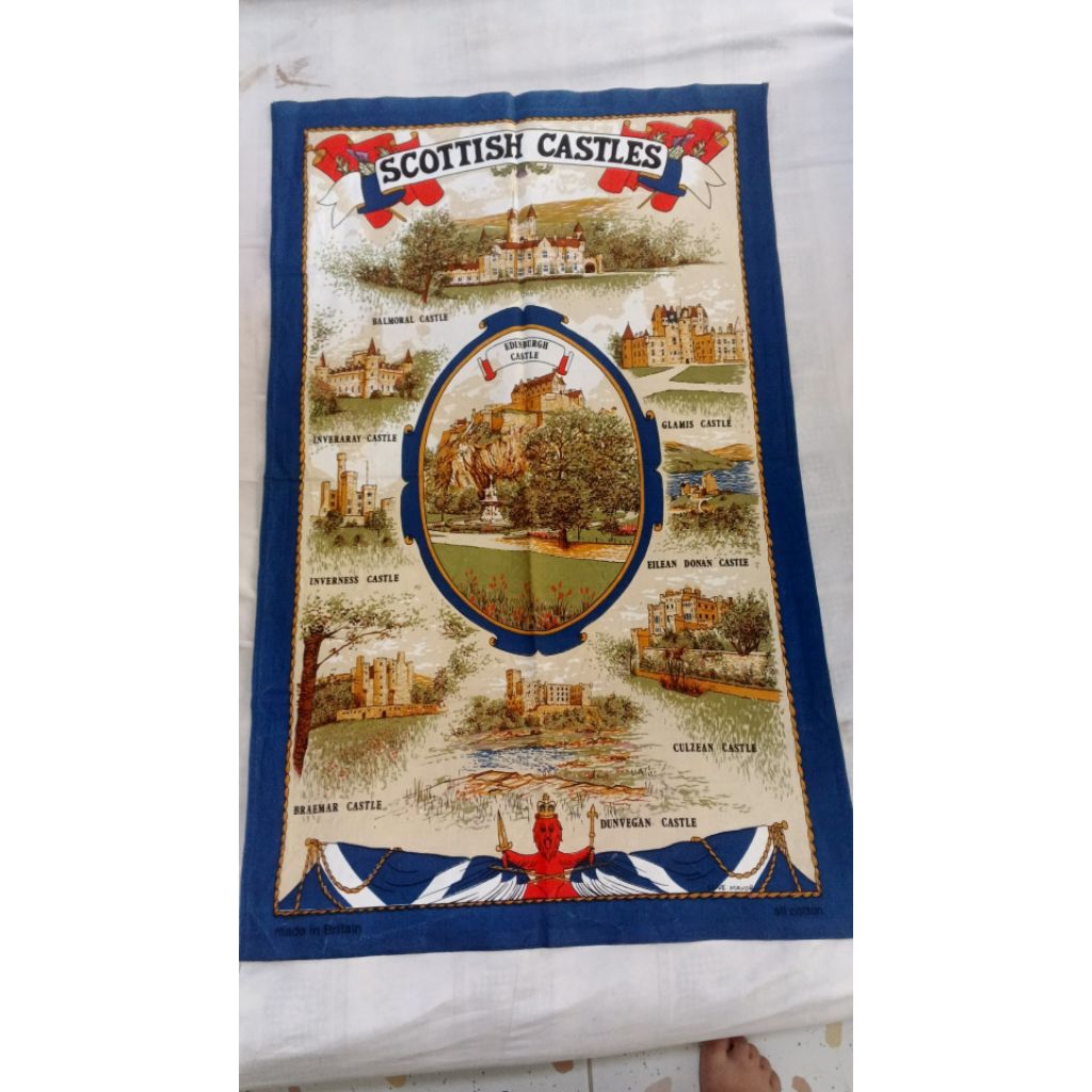 Taplak Meja Hiasan Dinding Scottish Castles Original Souvenir