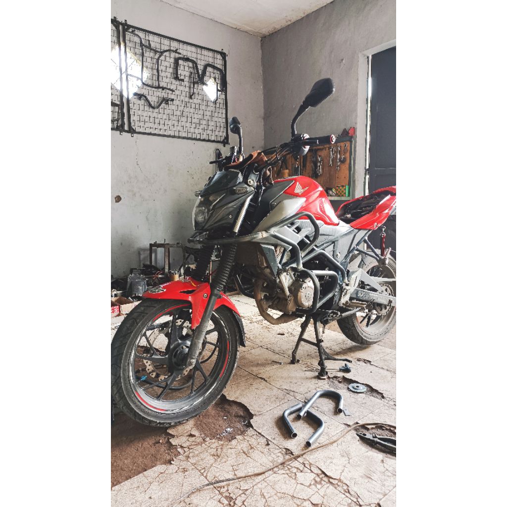 tubular cb150r adventure