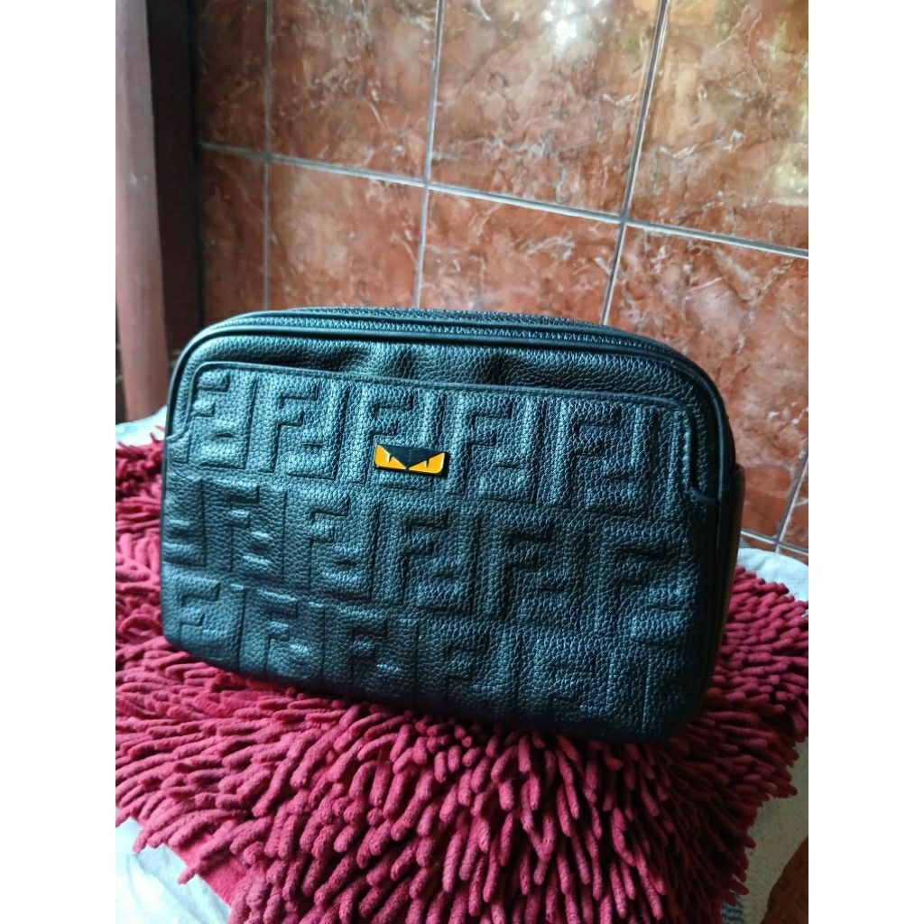 HANDBAG ATAU PAUCHBAG FENDI ORIGIN KULIT ASLI