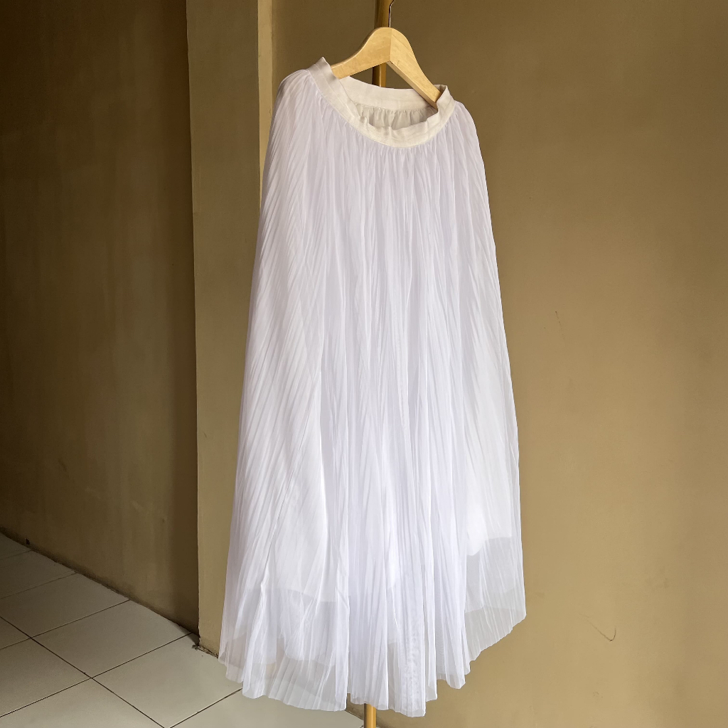 [Preloved] Rok Tutu Putih Premium 3 Layer - Rok Lilit