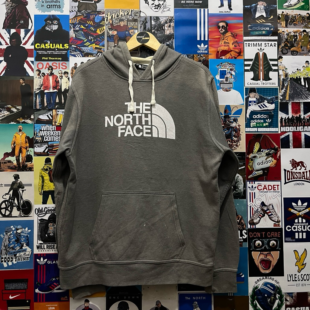 Sweater / Hoodie / Vintage / Second / TNF