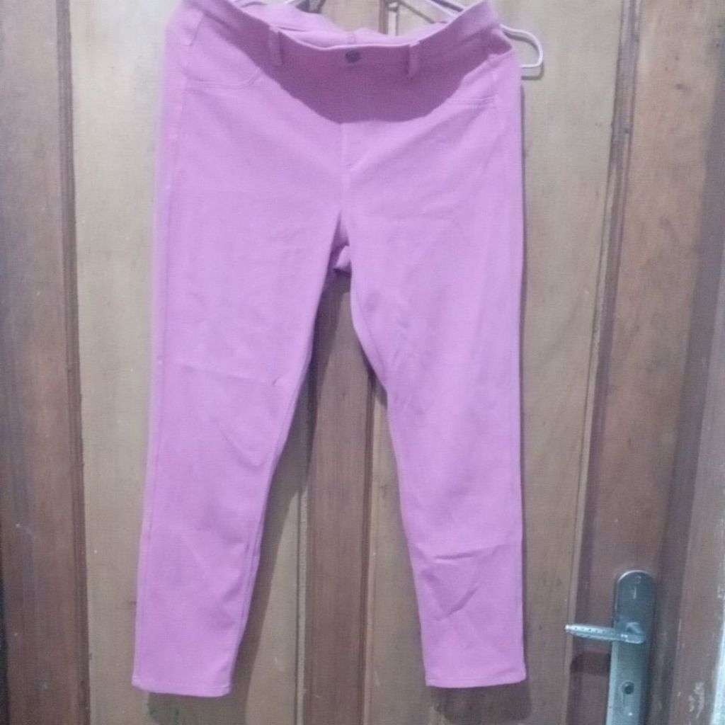 Celana panjang/celana branded/celana  panjang Uniqlo