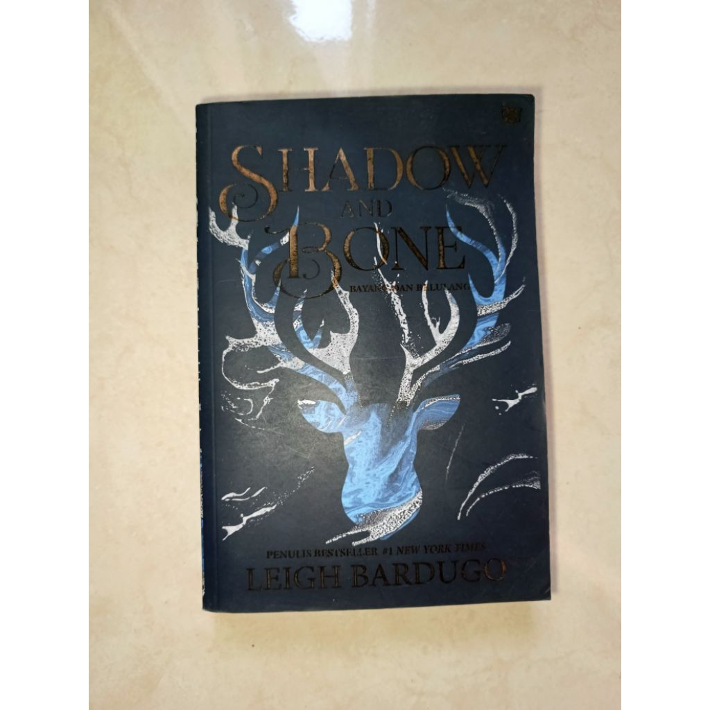 preloved Shadow & Bone - Leigh Bardugo