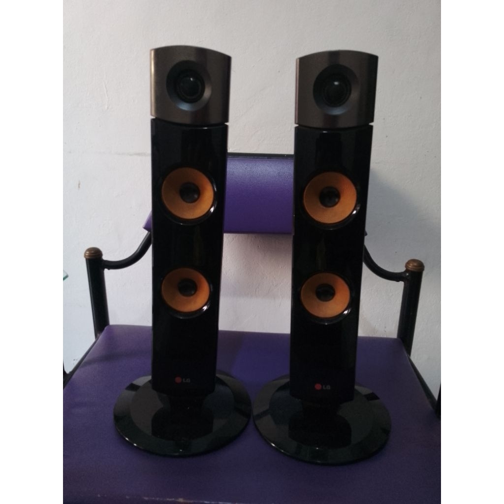 speker tower pasif  hometheatre LG bekas