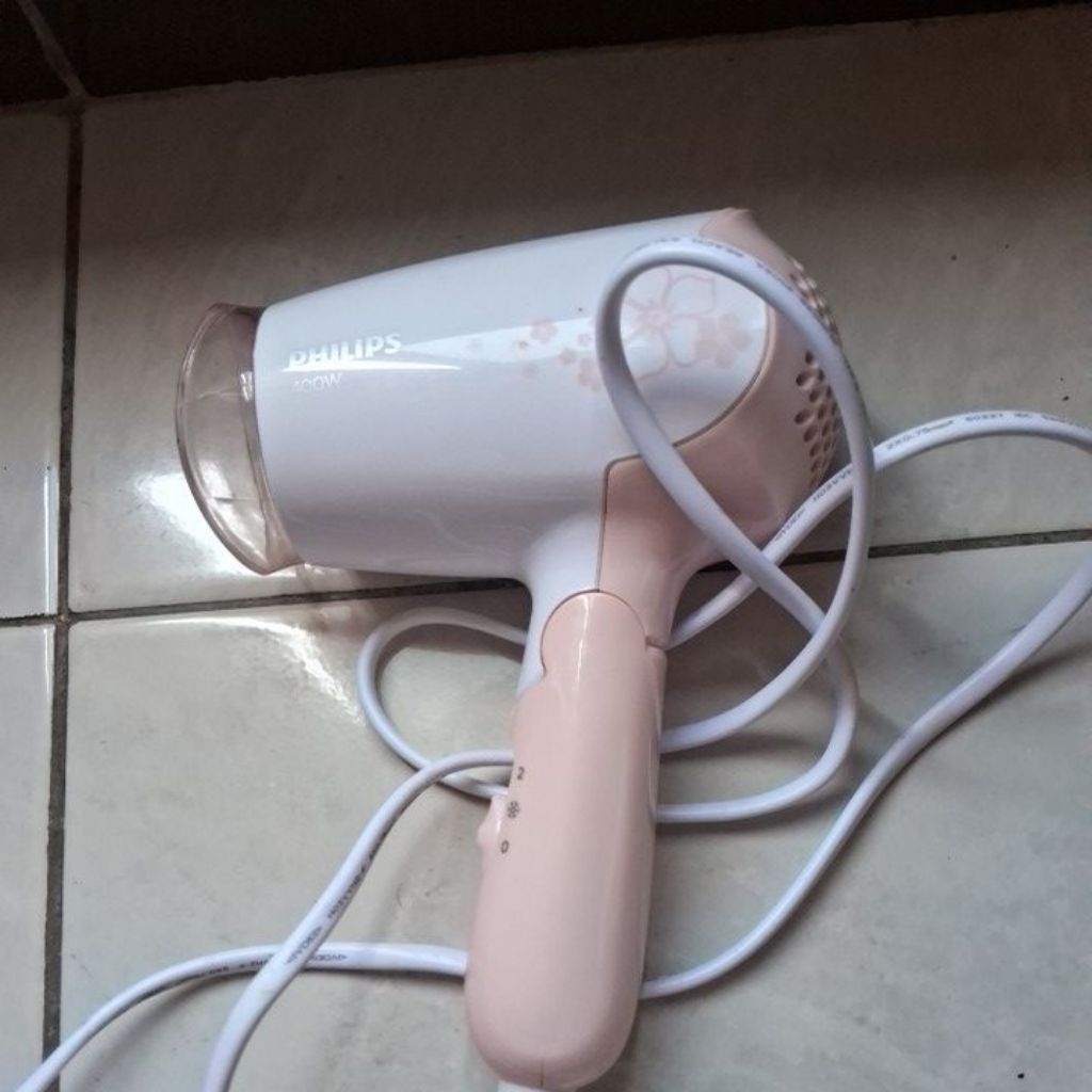 Hair Dryer Philips preloved like new