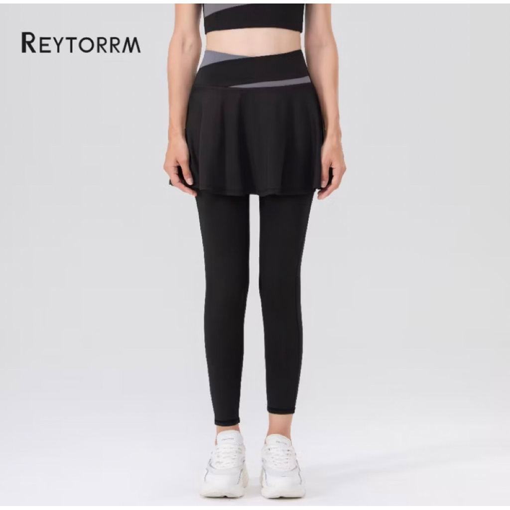 Reytorrm Legging Rok Celana Olahraga Wanita [PRELOVED]