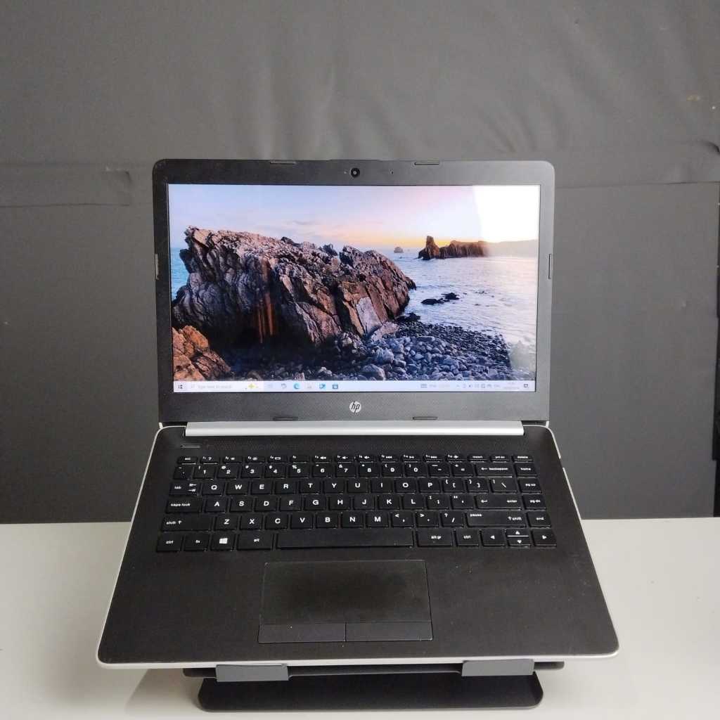 HP 14-cm0xxx AMD E2-9000e Radeon R2 Laptop Murah Siap Pakai untuk Sekolah, Kerja Ringan & Browsing, 