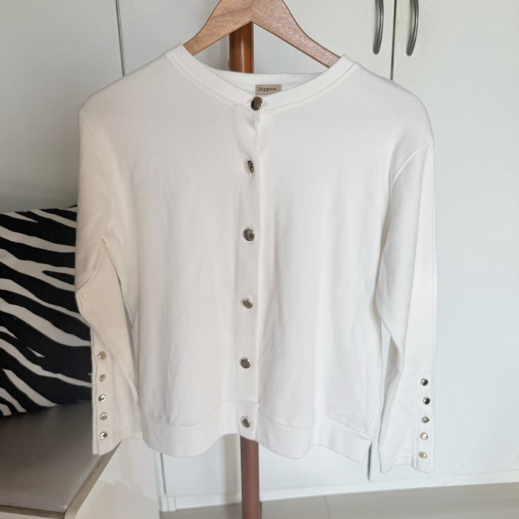 Preloved Cardigan Putih