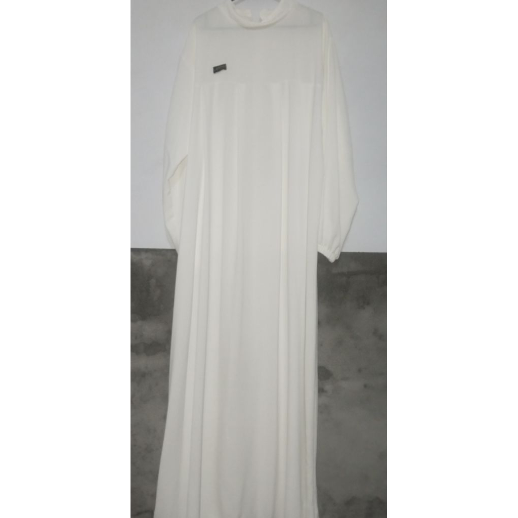 Gamis broken white