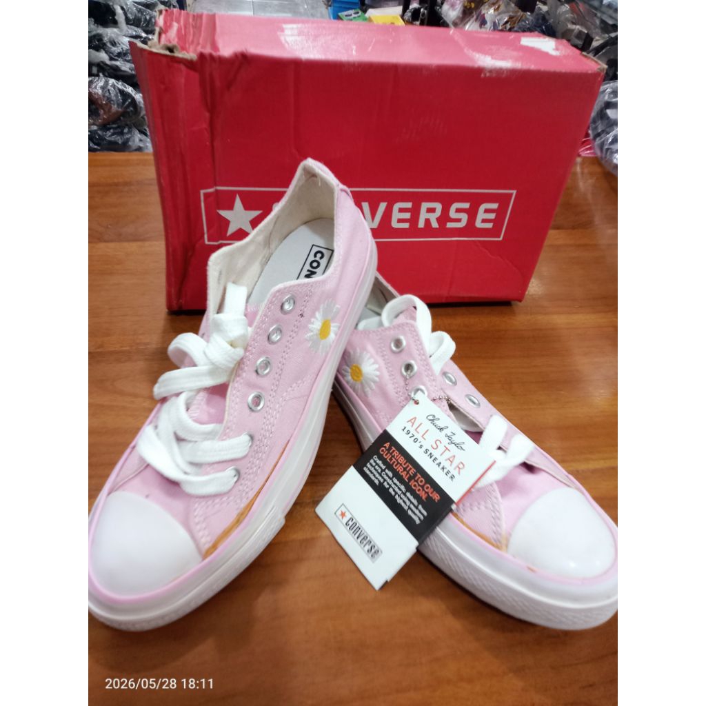 CONVERSE ALL STAR UNGU PUTIH