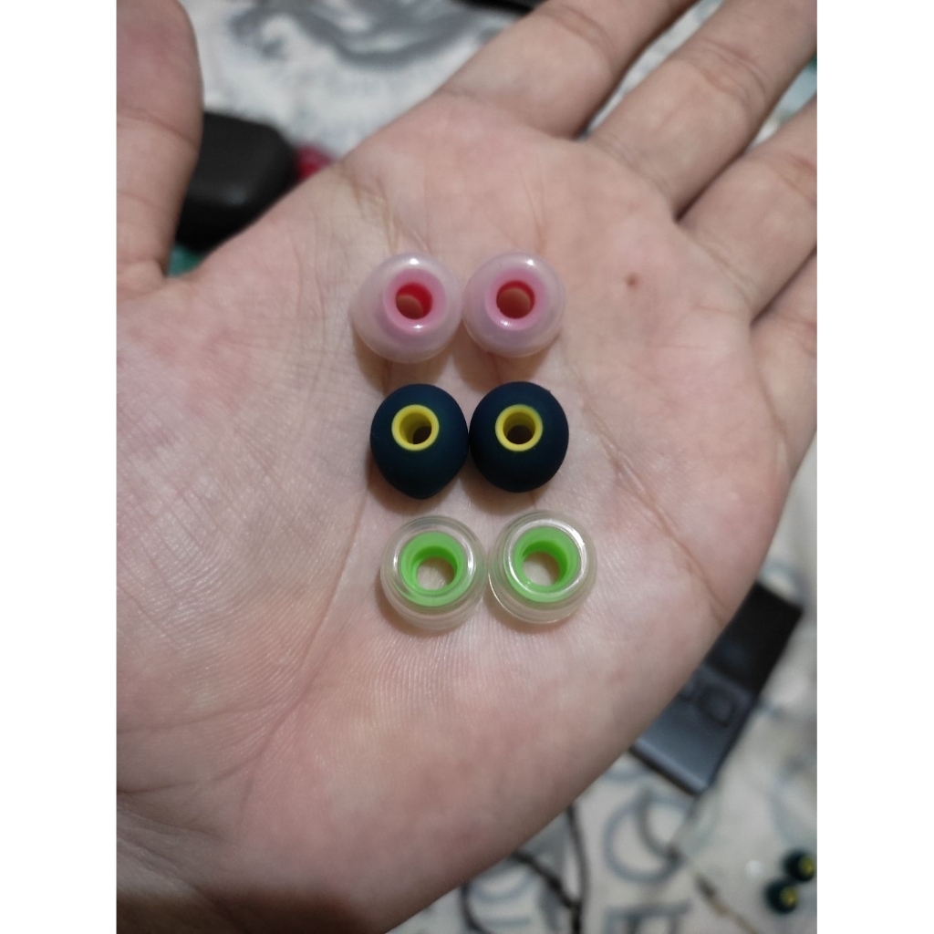 Eartips IEM 7Hz Barrel, Acoustune AET08, Harmonic Empire Sonic Galaxy