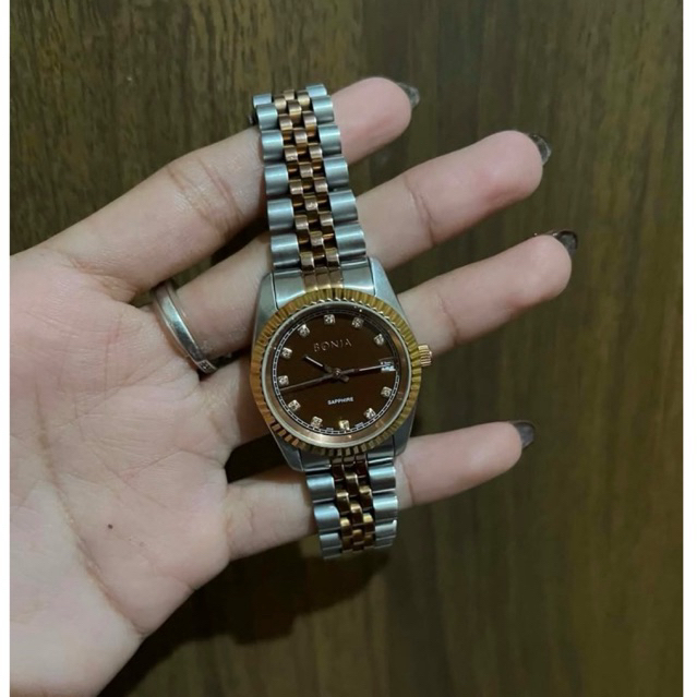 preloved jam Bonia