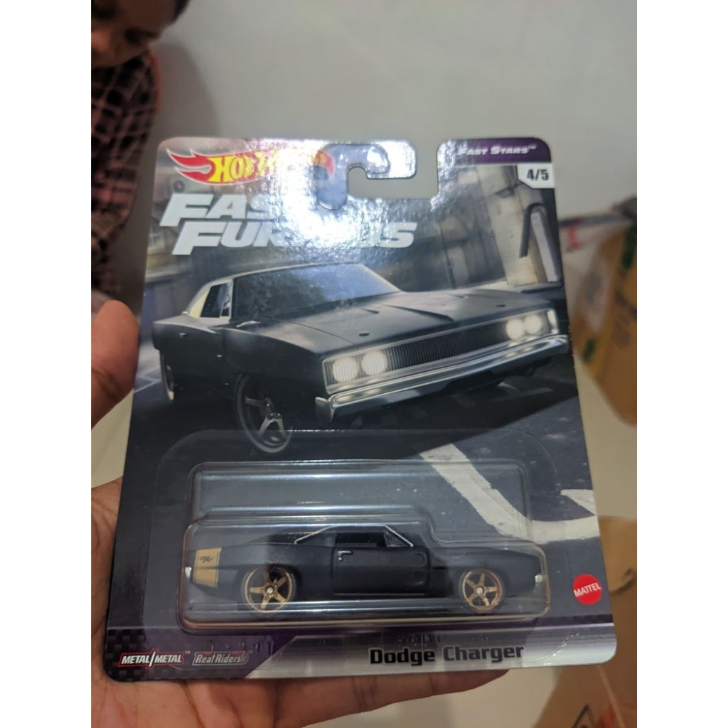 Hotwheels Premium Fast and Furious Dodge Charger