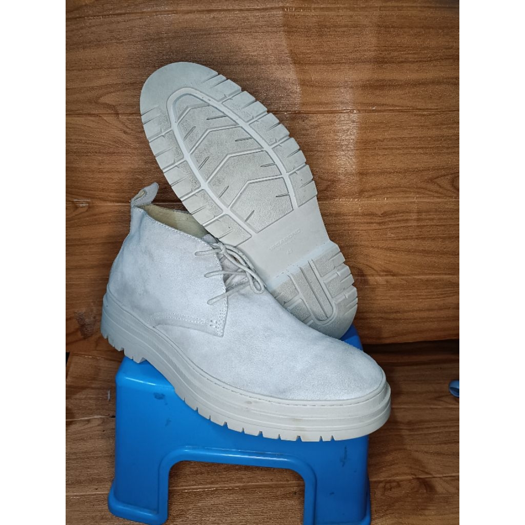 Sepatu Kulit Suede VAGABOND size 45