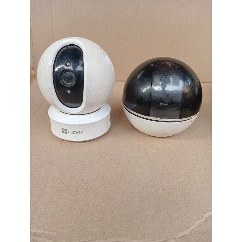 2 Unit CCTV WiFi EZVIZ Bekas Rusak/Mati – CS-CV246 & CS-CV248 – Sparepart