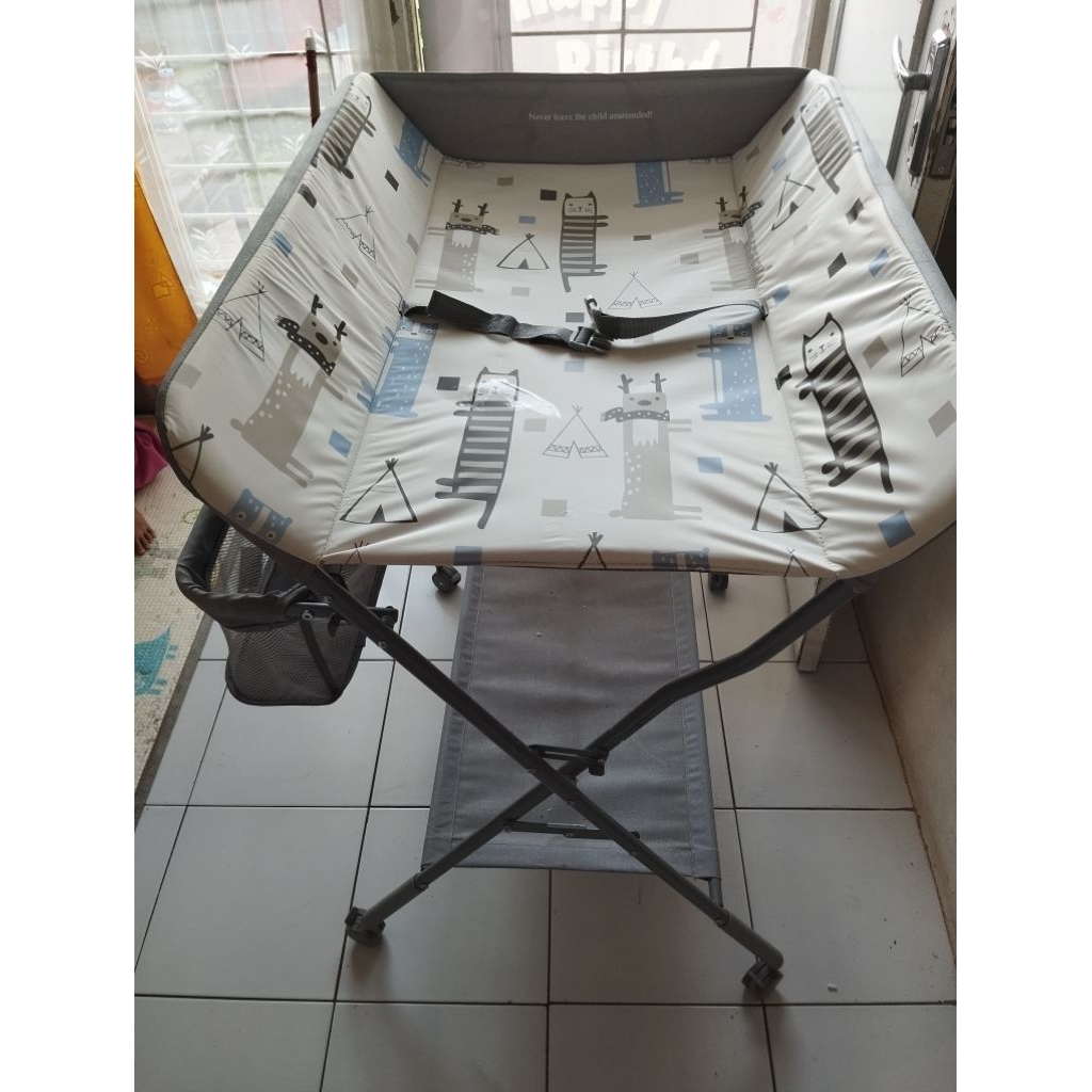 baby tafel preloved