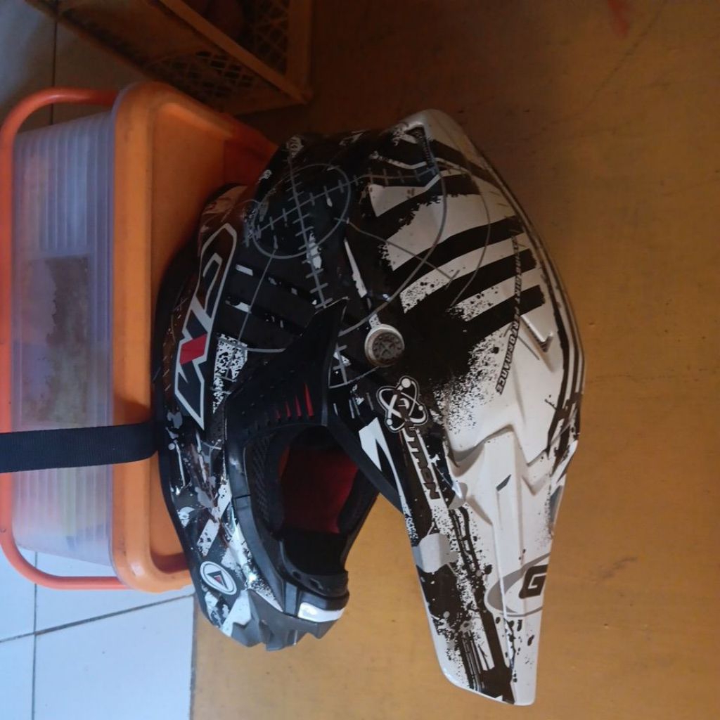 helm trail gm full original