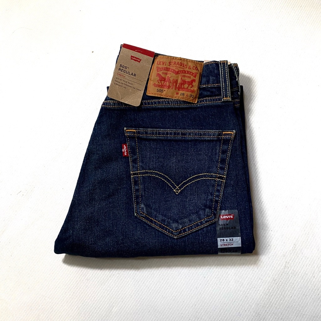 LEVIS 505 REGULER FIT JEANS BNWT ORIGINAL STORE