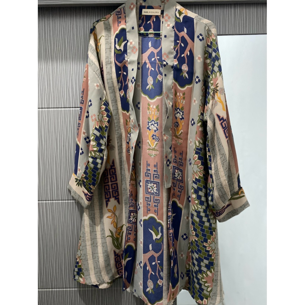 preloved outer kamiidea x zalora