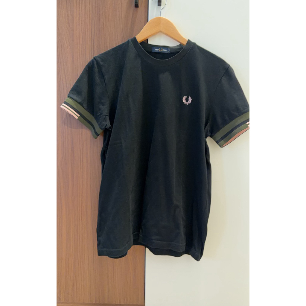 PRELOVED FRED PERRY SIZE M