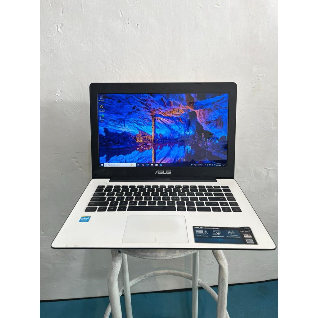 Laptop Asus Celeron Ram 2 GB Windows 10