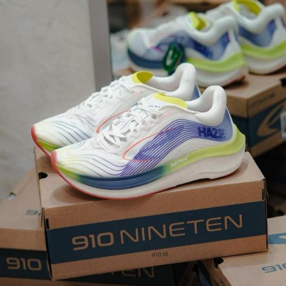 ROAD RUNNING SHOES 910 HAZE TEMPO