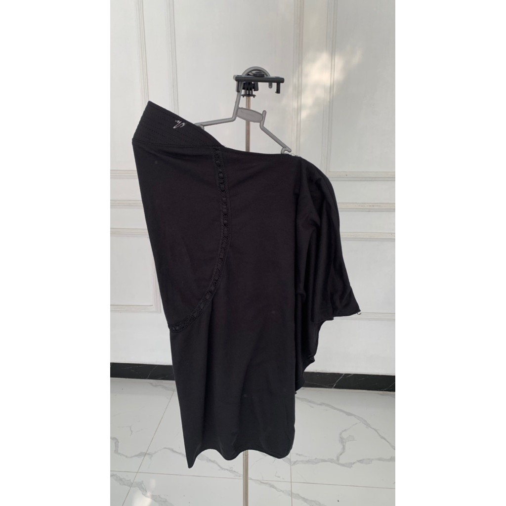 [Preloved] Rabbani Hitam Size M KW