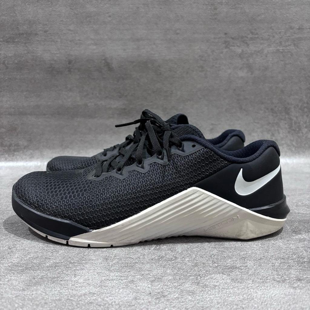 Nike Metcon 5 Black White
