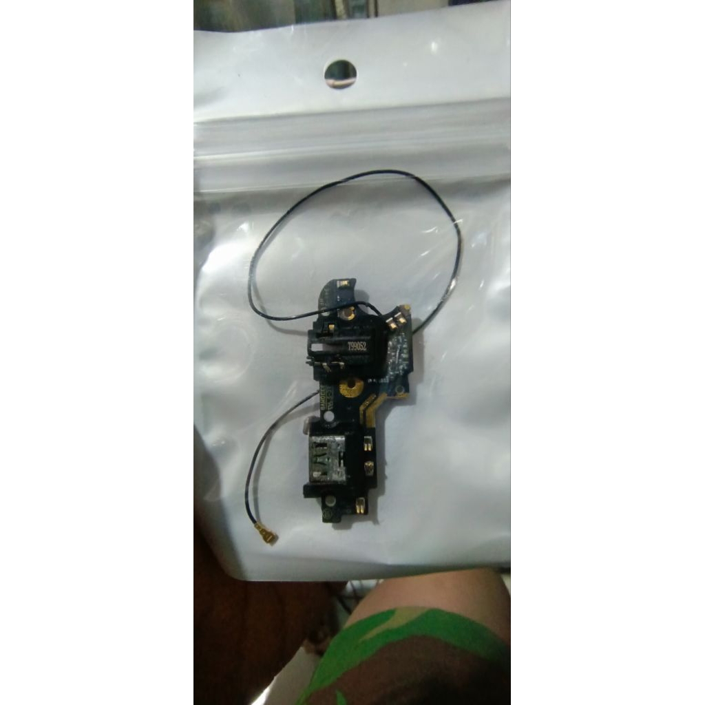 Papan Charger Realme 5i Original