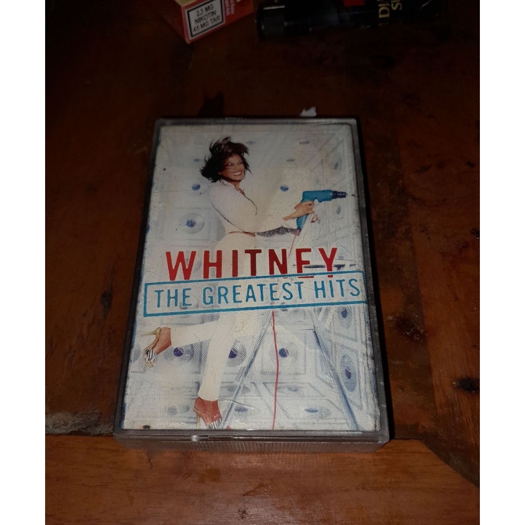 Kaset pita Whitney Houston
