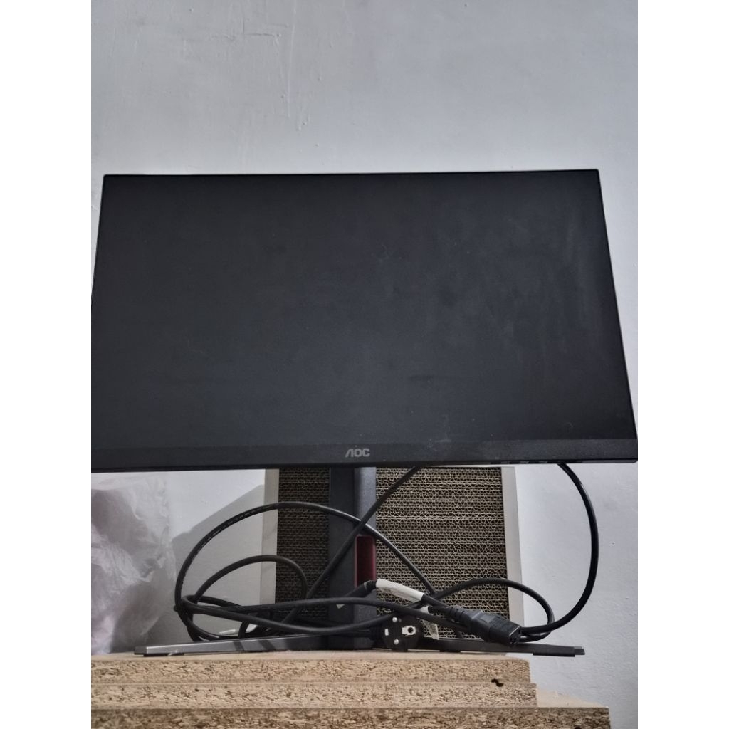 Monitor AOC 24G4 180Hz [BACA DESKRIPSI]