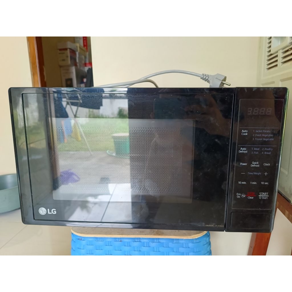 Microwave Oven LG MS2042DB