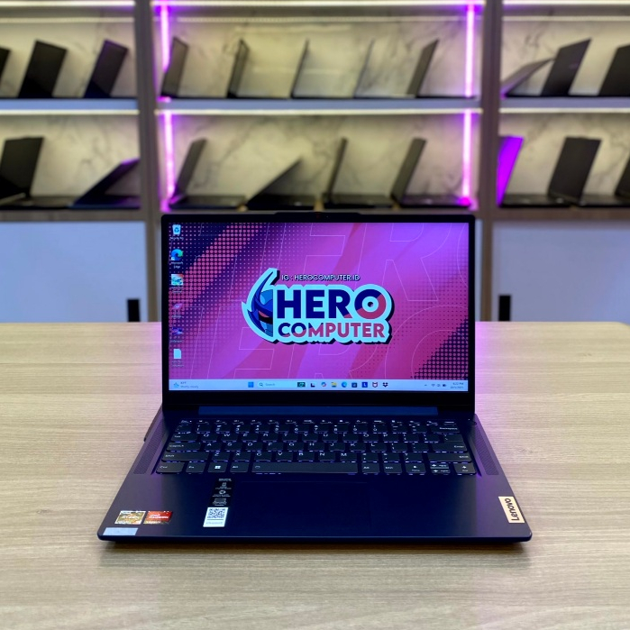 Laptop LENOVO Ideapad Slim 3, AMD Ryzen 5 7K Dark Blue (8/512)